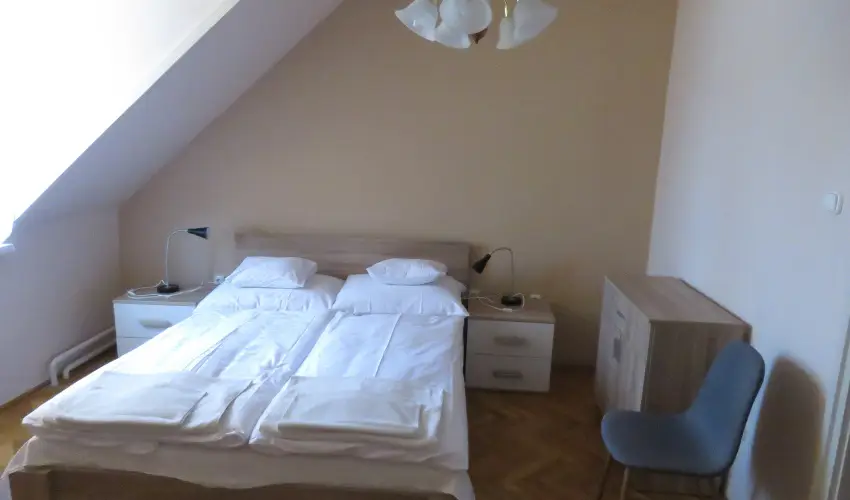 Therm�l Apartmanh�z Kom�rom - Kar�csony