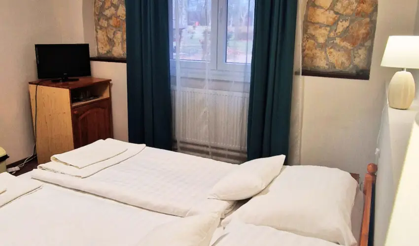 Therm�l Apartmanh�z Kom�rom - Kar�csony