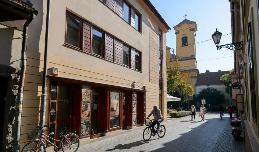 HR Apartmanház Eger - Karácsony (min. 3 éj)