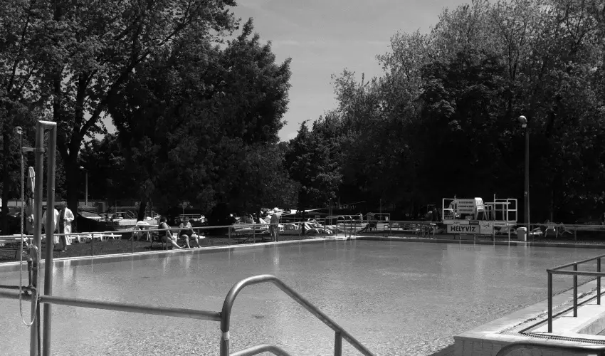 Hotel H�forr�s Hajd�szoboszl� - Meghitt kar�csonyi �nnepek (min. 2 �j)