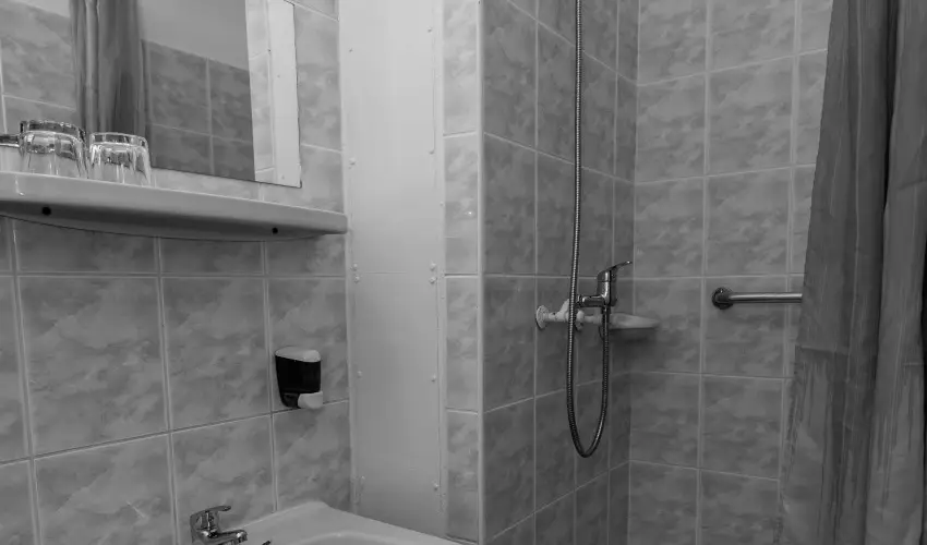 Hotel H�forr�s Hajd�szoboszl� - Meghitt kar�csonyi �nnepek (min. 2 �j)