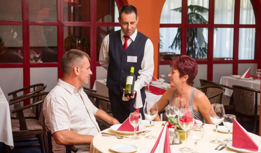 Hotel Nagyerd Debrecen - Karcsony a Hotel Nagyerdben (min. 3 j)