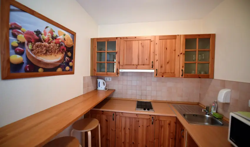 Imola Udvarhz Eger - Karcsony (min. 2 j)