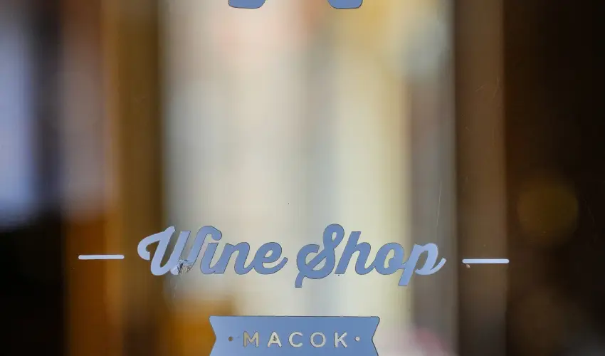 Imola Udvarhz Eger - Karcsony (min. 2 j)