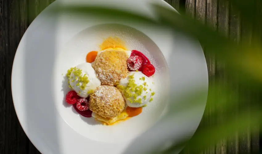 Imola Udvarhz Eger - Karcsony (min. 2 j)