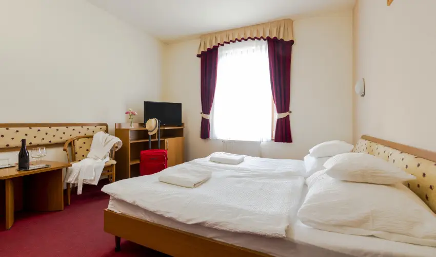 Hotel Imperial Gygyszll Kiskrs - Karcsony