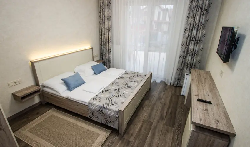 Jrja Panzi Hajdszoboszl - Karcsony (min. 3 j)