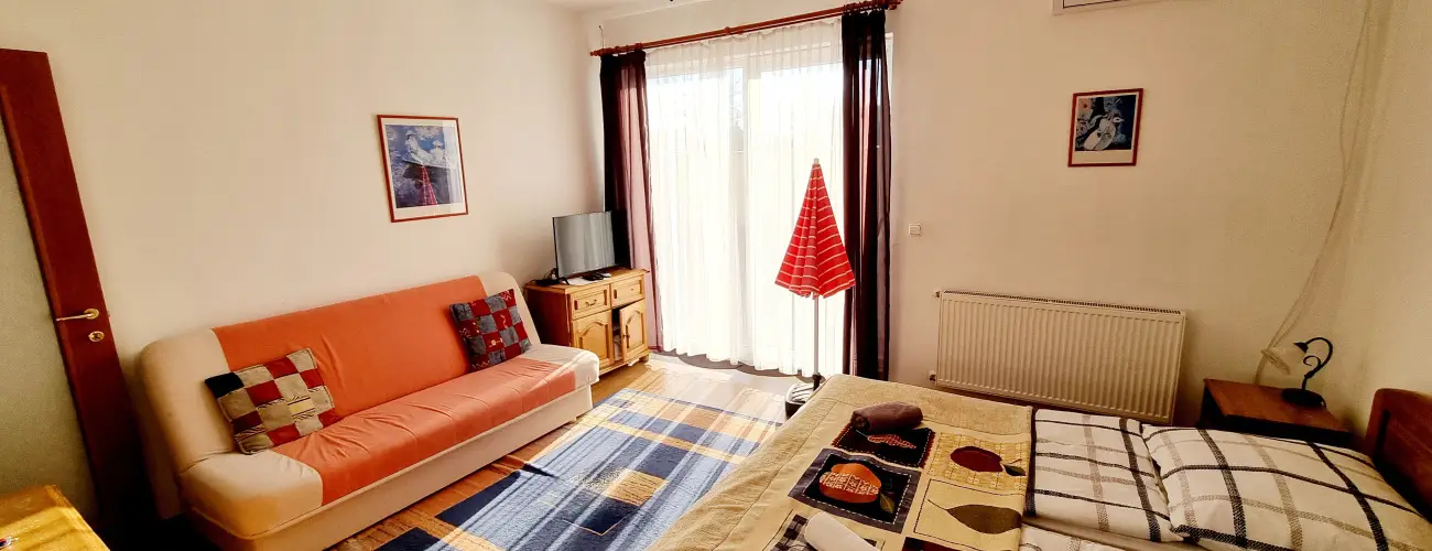 Jkai sor II. Apartman Hajdszoboszl - Karcsony (min. 2 j)