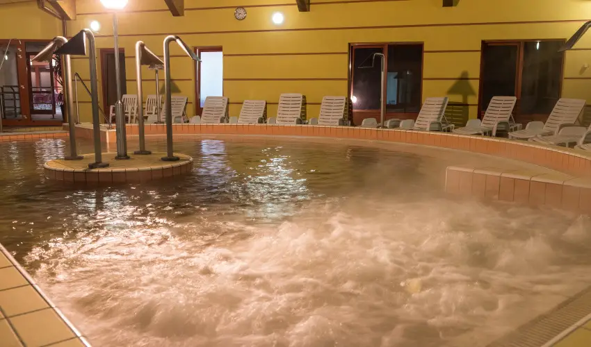 Vulk�n Wellness Hotel �s Kemping Celld�m�lk - Csillagsz�r�s Kar�csony