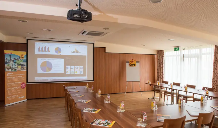 Vulk�n Wellness Hotel �s Kemping Celld�m�lk - Csillagsz�r�s Kar�csony