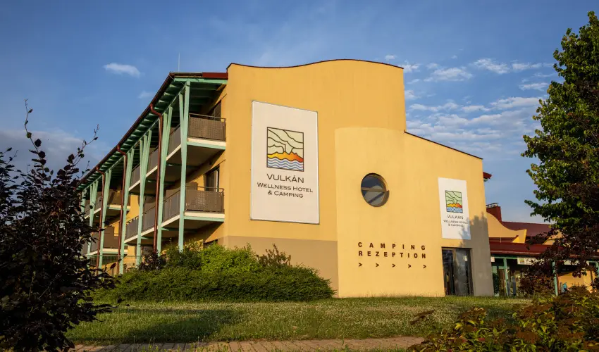 Vulk�n Wellness Hotel �s Kemping Celld�m�lk - Csillagsz�r�s Kar�csony