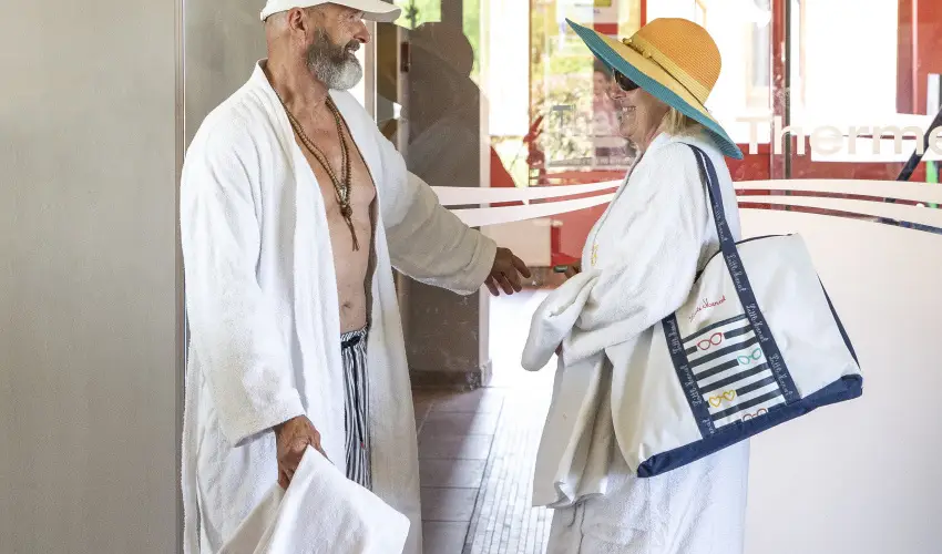 Vulk�n Wellness Hotel �s Kemping Celld�m�lk - Csillagsz�r�s Kar�csony