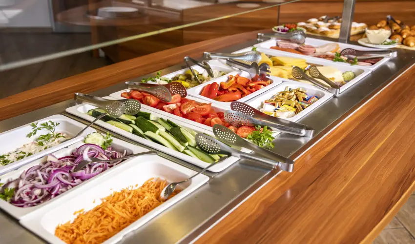 Vulk�n Wellness Hotel �s Kemping Celld�m�lk - Csillagsz�r�s Kar�csony