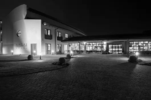 Vulkn Wellness Hotel s Kemping - Csillagszrs Karcsony