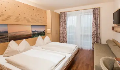 Vulk�n Wellness Hotel �s Kemping Celld�m�lk