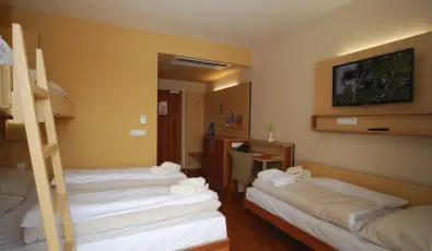 Vulk�n Wellness Hotel �s Kemping Celld�m�lk