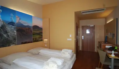 Vulk�n Wellness Hotel �s Kemping Celld�m�lk