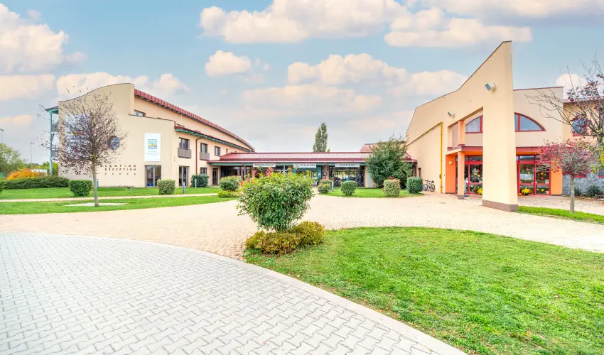 Vulk�n Wellness Hotel �s Kemping Celld�m�lk - Csillagsz�r�s Kar�csony