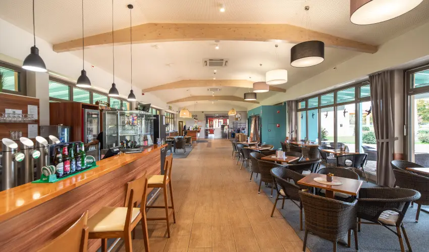 Vulk�n Wellness Hotel �s Kemping Celld�m�lk - Csillagsz�r�s Kar�csony