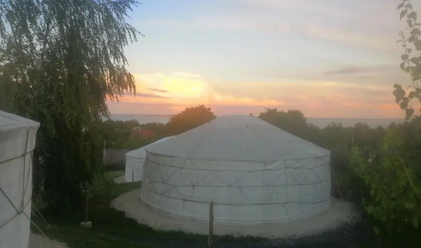 Jurta Spirit Hotel Balatongyrk - Karcsony