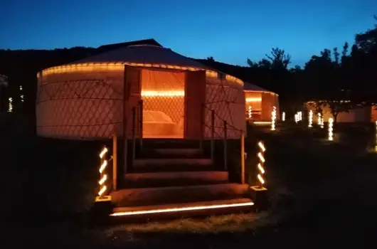 Jurta Spirit Hotel - Karcsony
