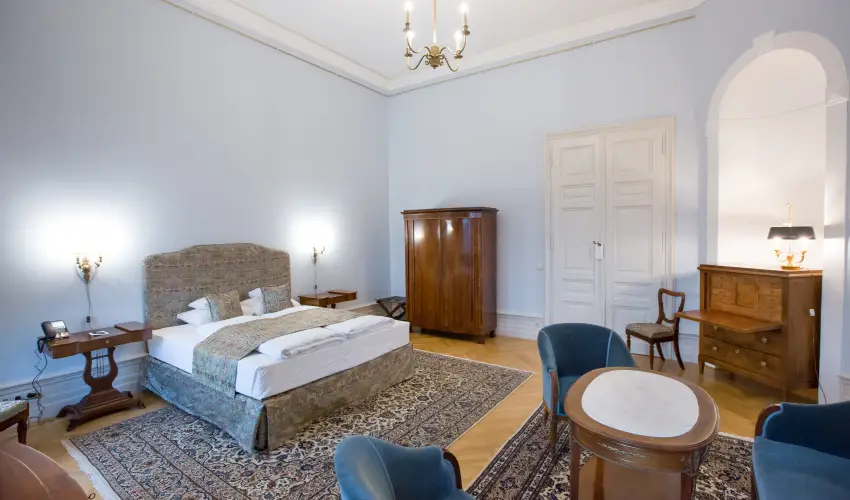 Krolyi Kastly Hotel & Restaurant  Fehrvrcsurg - Karcsony 