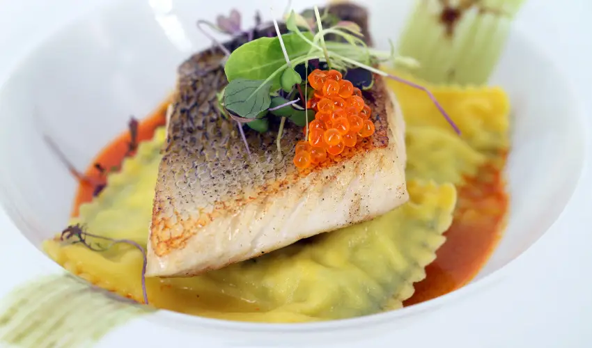 Krolyi Kastly Hotel & Restaurant  Fehrvrcsurg - Karcsony 