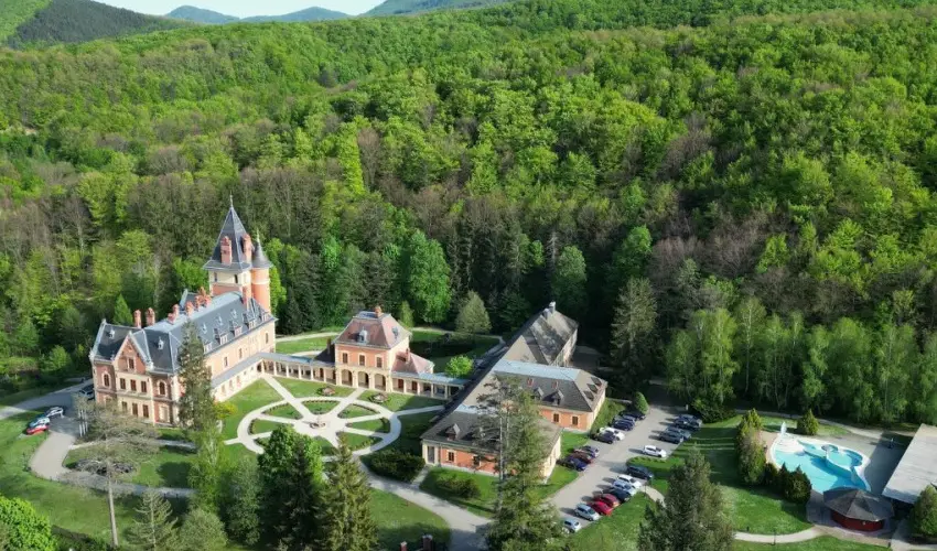 Kastlyhotel Sasvr Pardsasvr - Karcsony (min. 2 j)