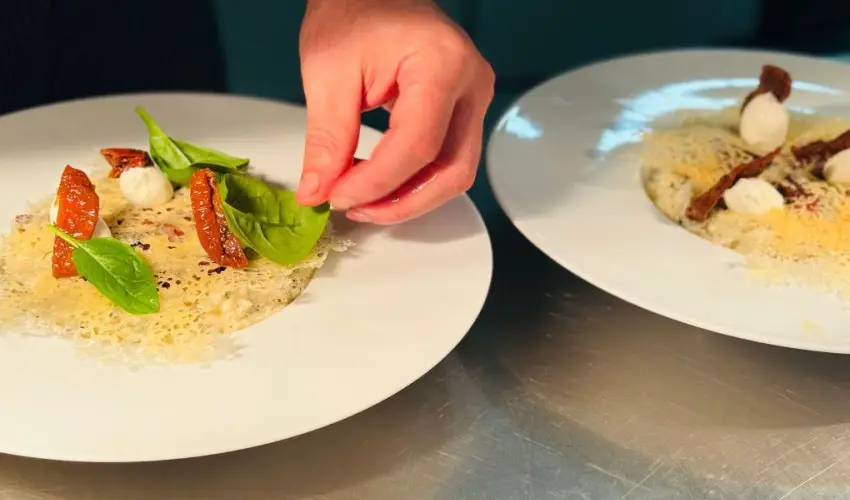 Kastlyhotel Sasvr Pardsasvr - Karcsony (min. 2 j)