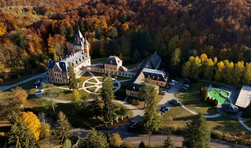 Kastlyhotel Sasvr Pardsasvr - Karcsony (min. 2 j)