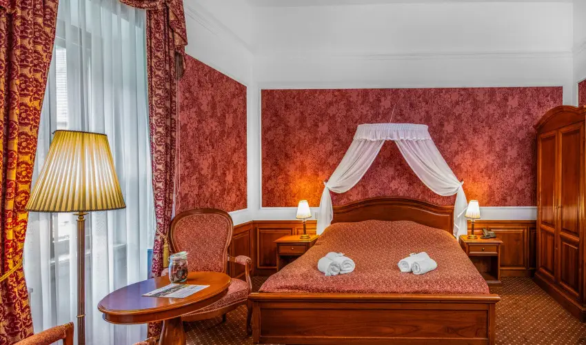 Kastlyhotel Sasvr Pardsasvr - Karcsony (min. 2 j)