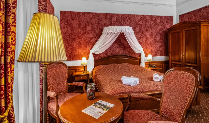 Kastlyhotel Sasvr Pardsasvr - Karcsony (min. 2 j)