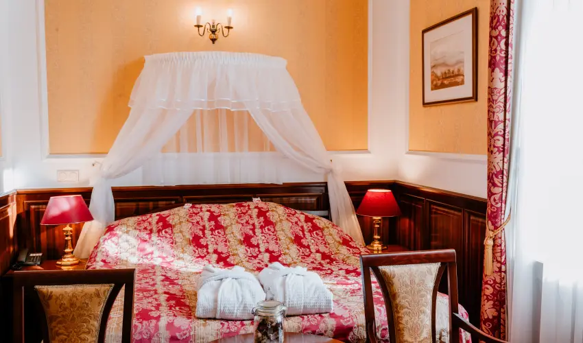 Kastlyhotel Sasvr Pardsasvr - Karcsony (min. 2 j)