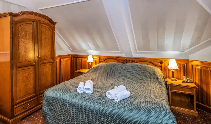 Kastlyhotel Sasvr Pardsasvr - Karcsony (min. 2 j)