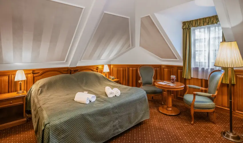 Kastlyhotel Sasvr Pardsasvr - Karcsony (min. 2 j)