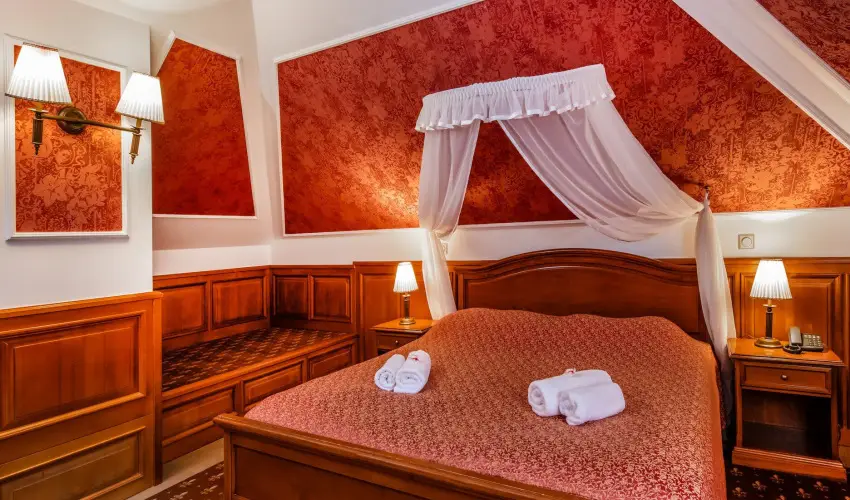 Kastlyhotel Sasvr Pardsasvr - Karcsony (min. 2 j)