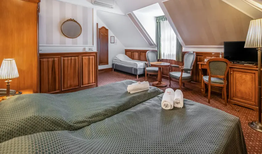 Kastlyhotel Sasvr Pardsasvr - Karcsony (min. 2 j)