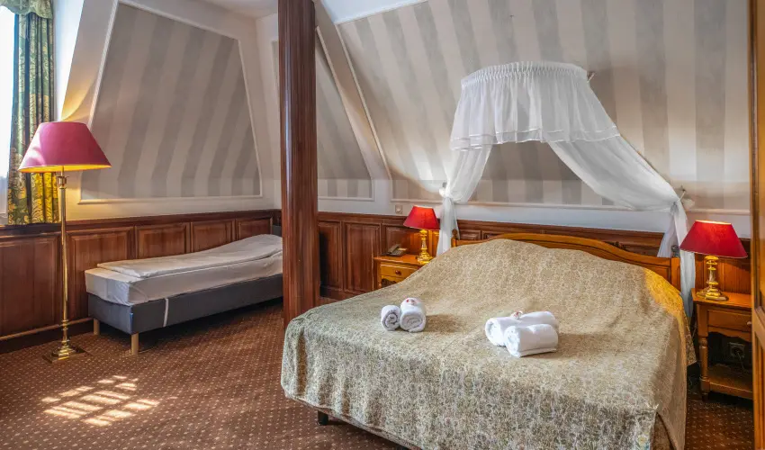 Kastlyhotel Sasvr Pardsasvr - Karcsony (min. 2 j)