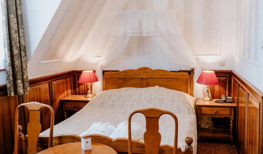 Kastlyhotel Sasvr Pardsasvr - Karcsony (min. 2 j)