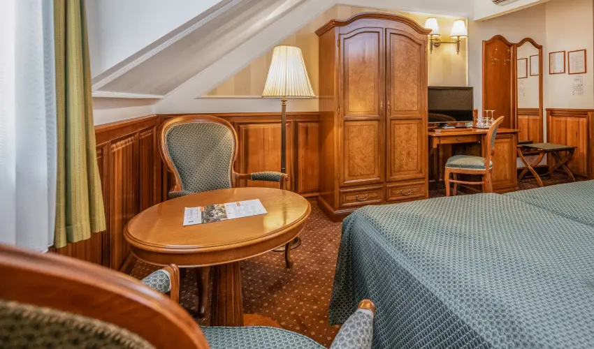 Kastlyhotel Sasvr Pardsasvr - Karcsony (min. 2 j)