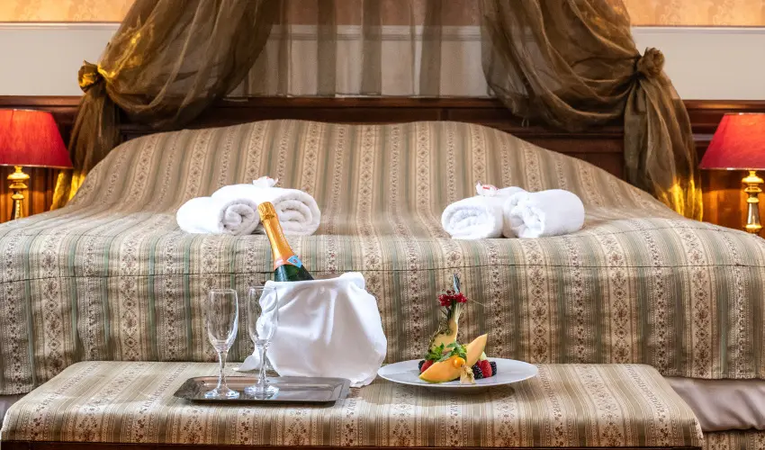 Kastlyhotel Sasvr Pardsasvr - Karcsony (min. 2 j)