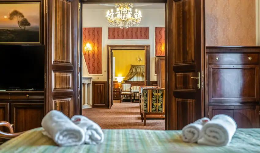 Kastlyhotel Sasvr Pardsasvr - Karcsony (min. 2 j)