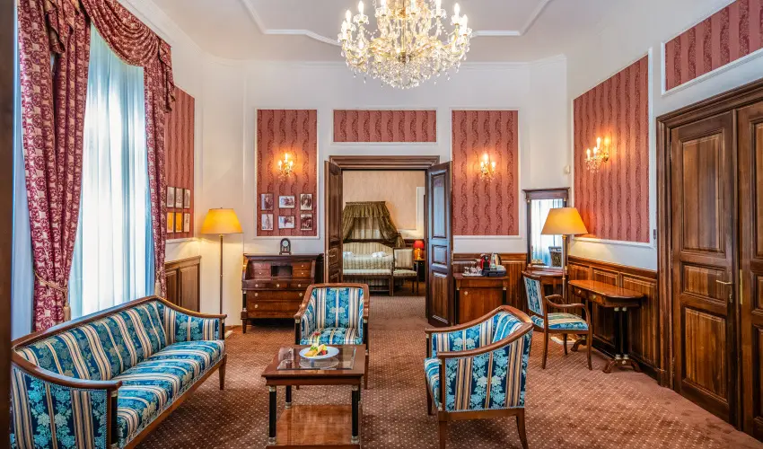 Kastlyhotel Sasvr Pardsasvr - Karcsony (min. 2 j)