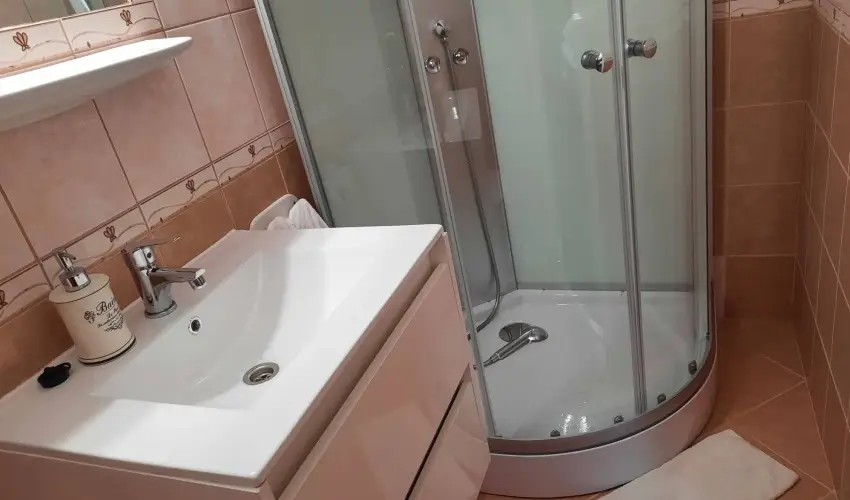 Kk Laguna Wellness Apartmanok Egerszalk - Karcsony (min. 3 j)