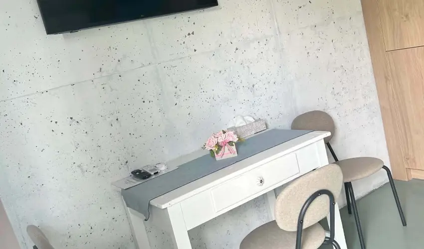 K�kmad�r Vend�gh�z Homokm�gy - Kar�csony