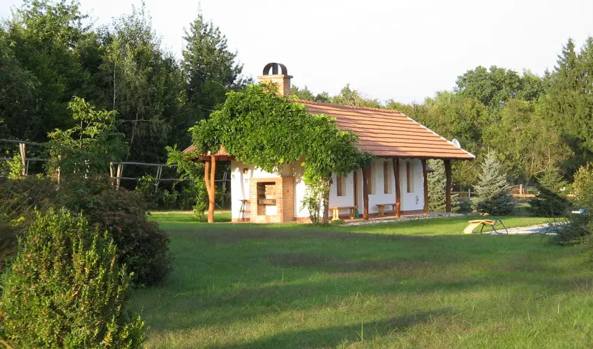 Kerca Bio Farm Kercaszomor - Karcsony (min. 2 j)