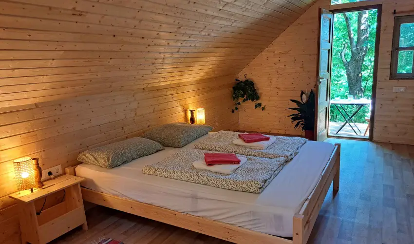 Kerca Bio Farm Kercaszomor - Karcsony (min. 2 j)