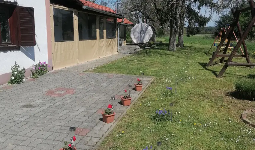 Kerka Vendghz Csesztreg - Karcsony (min. 2 j)