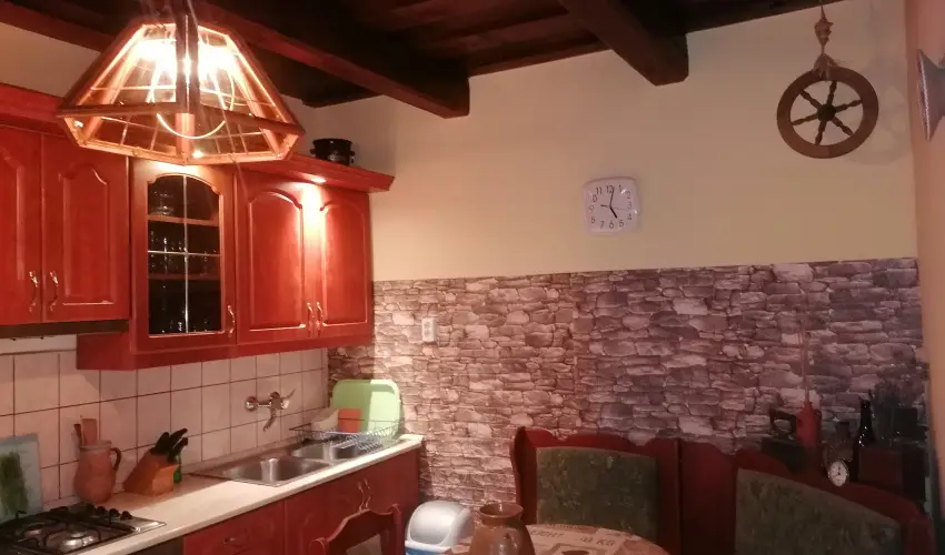 Kerka Vendghz Csesztreg - Karcsony (min. 2 j)