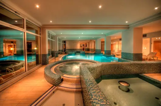Kt Korona Konferencia & Wellness Hotel - Karcsony